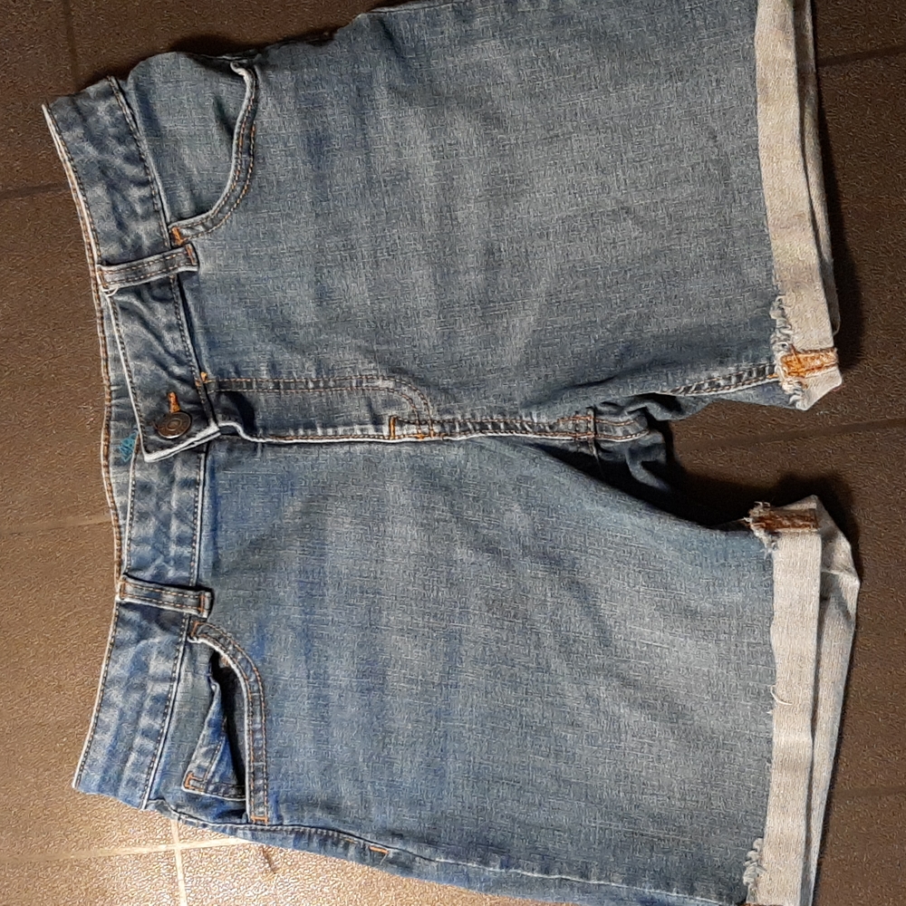 Girls jean mid length shorts size 16